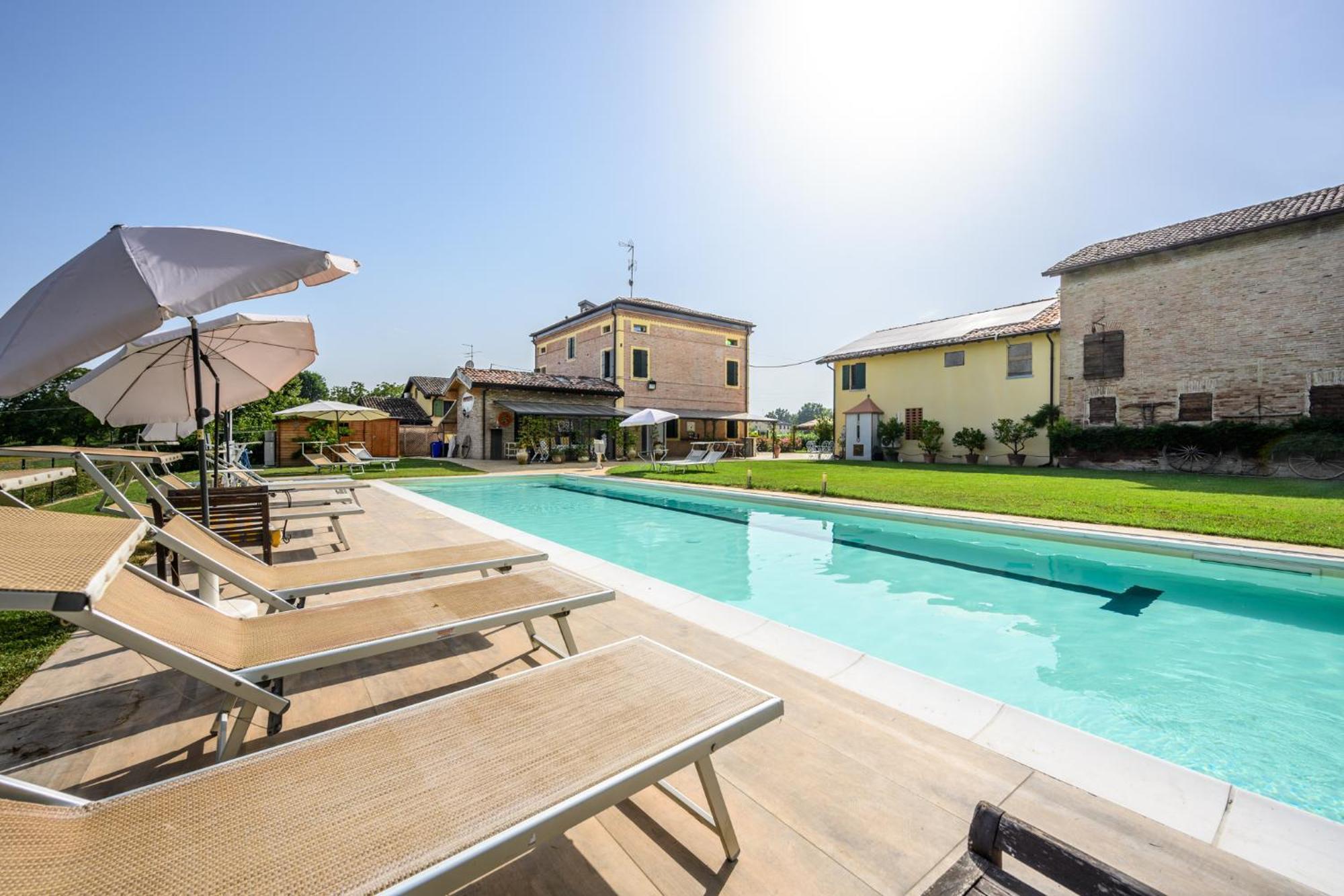 La Casa Di Valeria - Modena Bed and Breakfast Εξωτερικό φωτογραφία